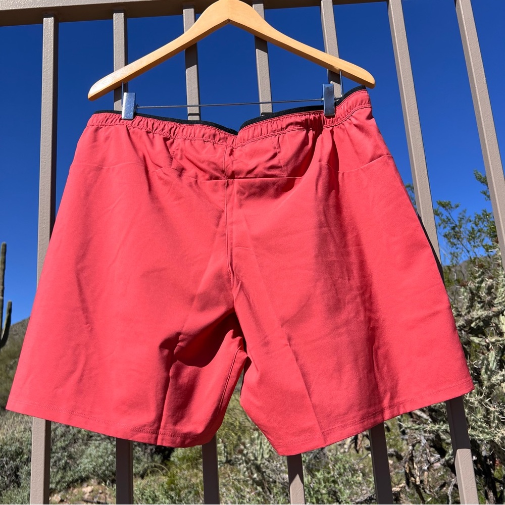 ⬇️💲Reebok NWT Men’s Training Shorts Size L Color Rust Speedwick - Picture 6 of 10